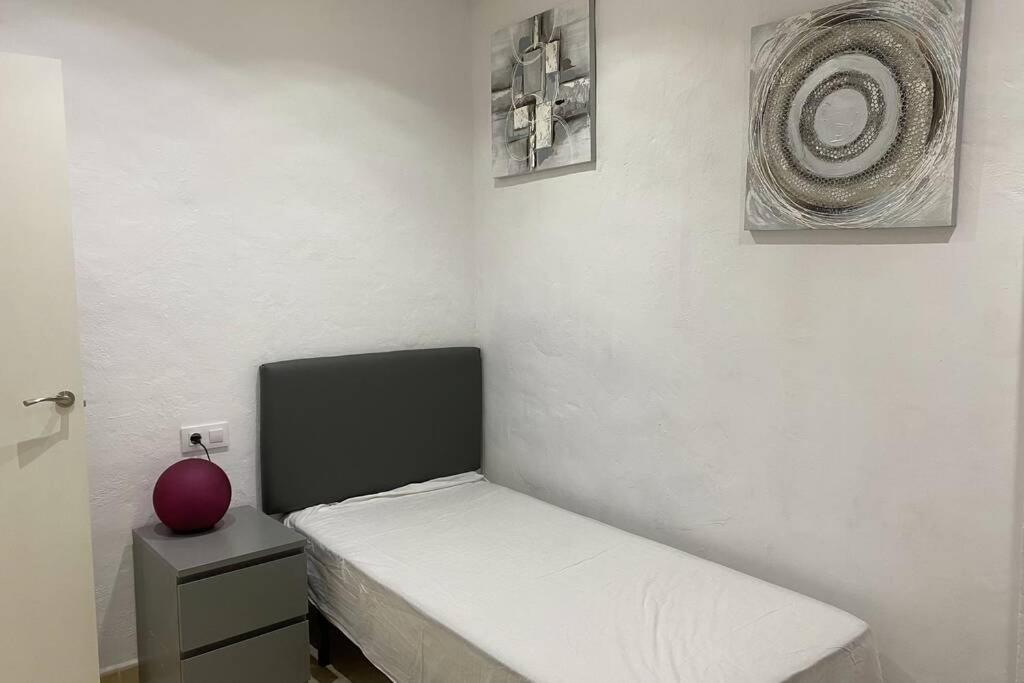 Apartamentos Manrique Jerez de la Frontera Luaran gambar